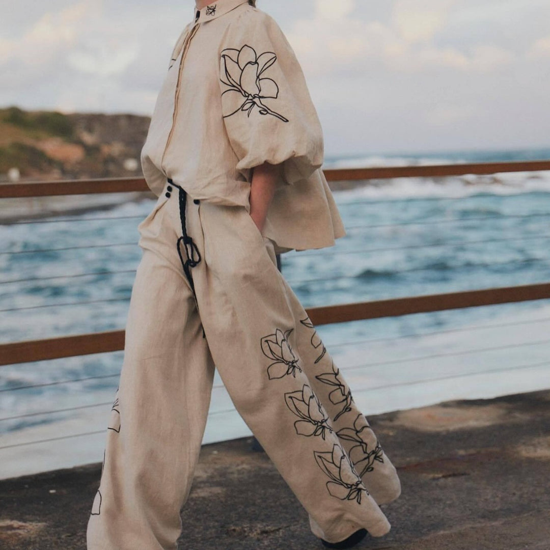 Damen Weit geschnittene Leinenhose mit floralen Stickereien Echo Archiv