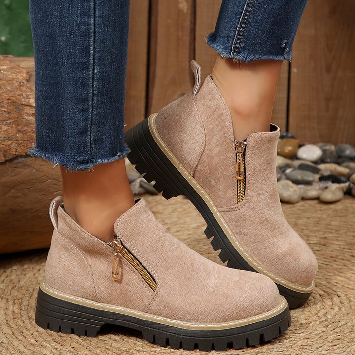 Damen Ankle-Boots mit Profilsohle, seitlichem Reißverschluss und gepolstertem Komfortschaft – Varelle