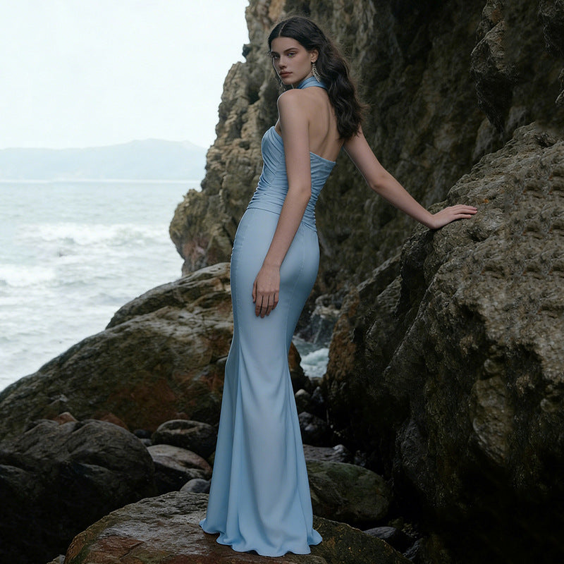 Damen Hochzeitskleid im eleganten Design mit Raffungen und Schößchen Echo Archiv
