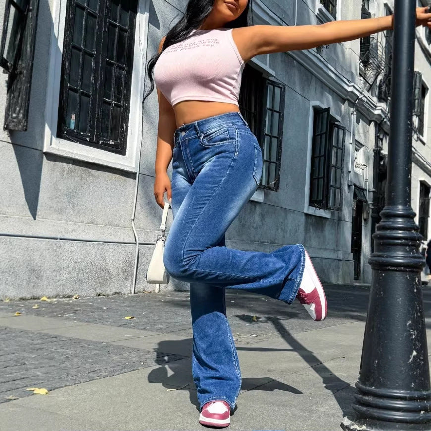 Damen Taillenhohe Schlagjeans im Retro‑Schnitt mit elastischem Taillenpanel und sculptendem Sitz Echo Archiv