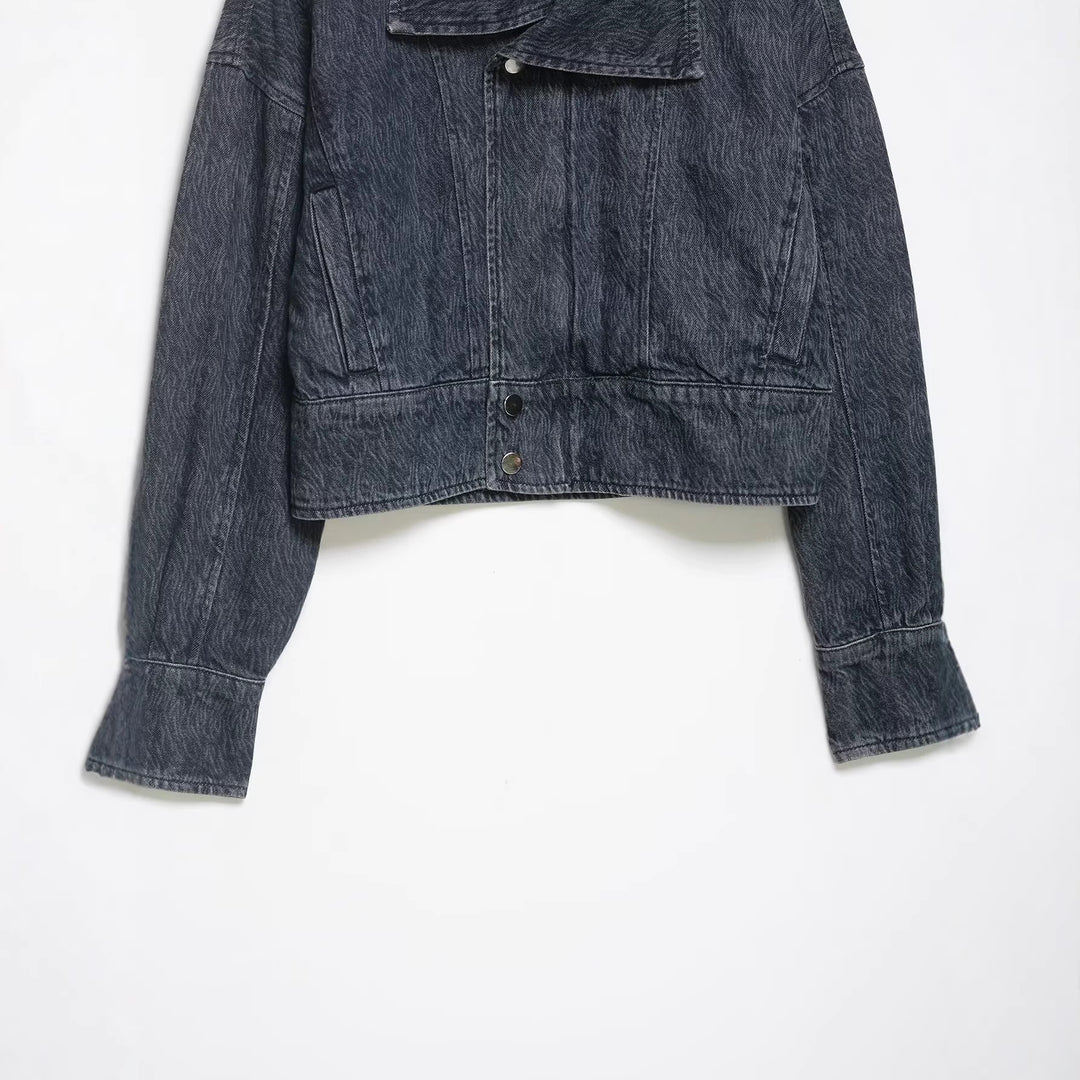 Damen Kurz geschnittene Oversize-Jeansjacke mit weitem Schalkragen Echo Archiv