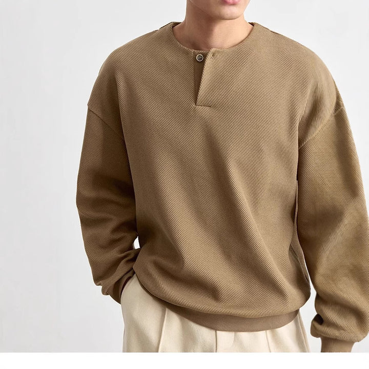 Herren Strukturierter Oversize-Strickpullover mit Henley-Knopfleiste Echoarchiv