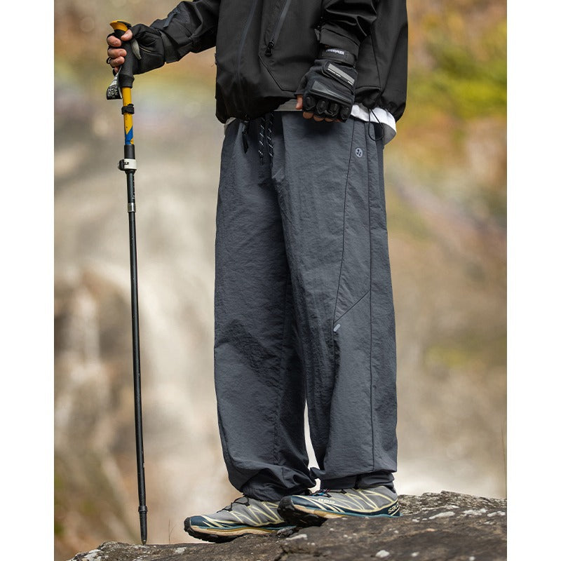 Herren Funktions-Trekkinghose mit multifunktionalen Taschen und atmungsaktivem Material Echoarchiv