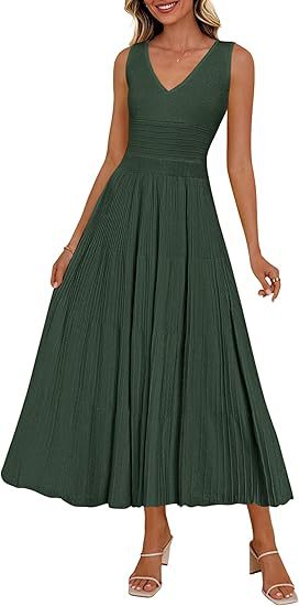 Damen Plisseekleid mit V-Ausschnitt und weitem Saum Echo Archiv