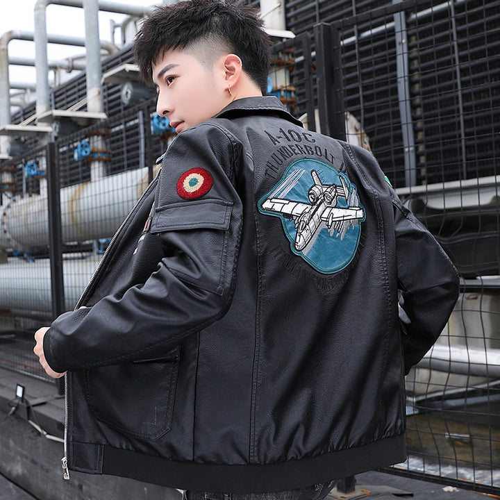 Herren Aviator‑Bomberjacke im Military‑Style mit großem Rückenpatch und Ärmeltasche Echoarchiv