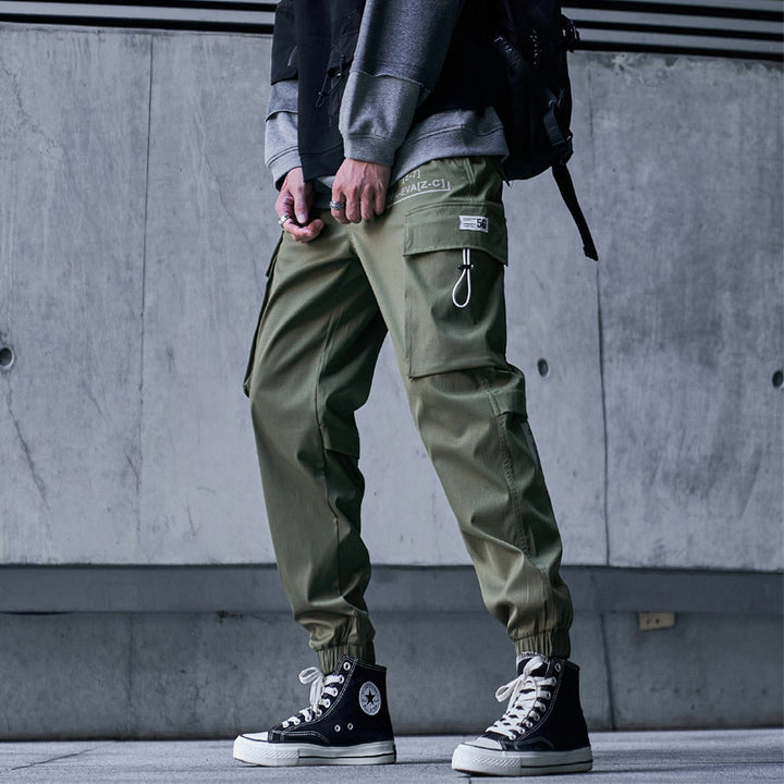 Herren modische Cargo-Hose mit vielseitigen Taschen und ergonomischem Schnitt Echoarchiv