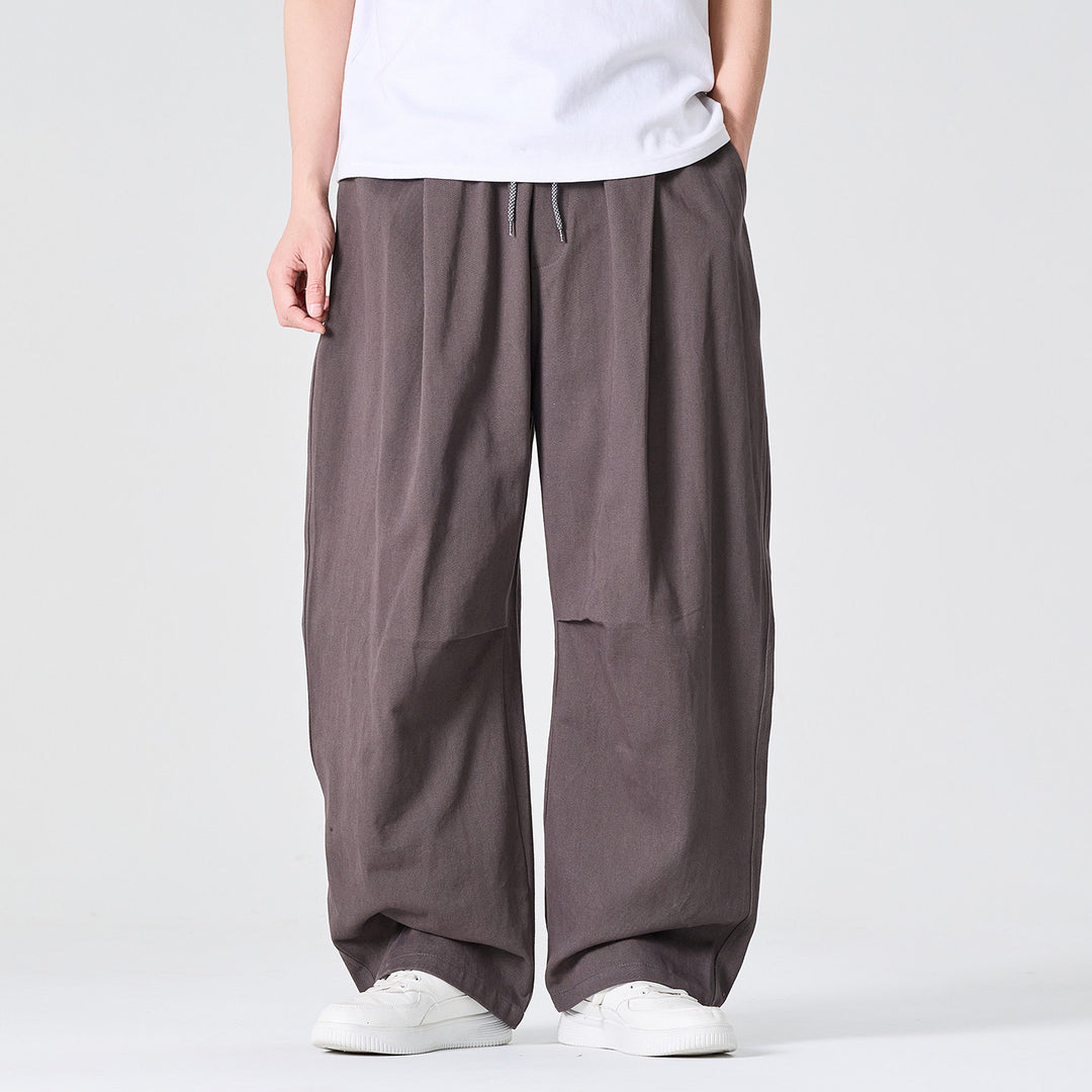 Herren Weite Relaxed-Fit Stoffhose mit Tunnelzug und Bundfalten Echo Archiv