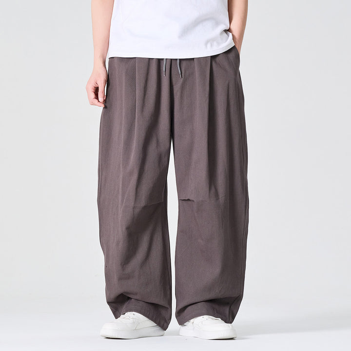 Herren Weite Relaxed-Fit Stoffhose mit Tunnelzug und Bundfalten Echo Archiv