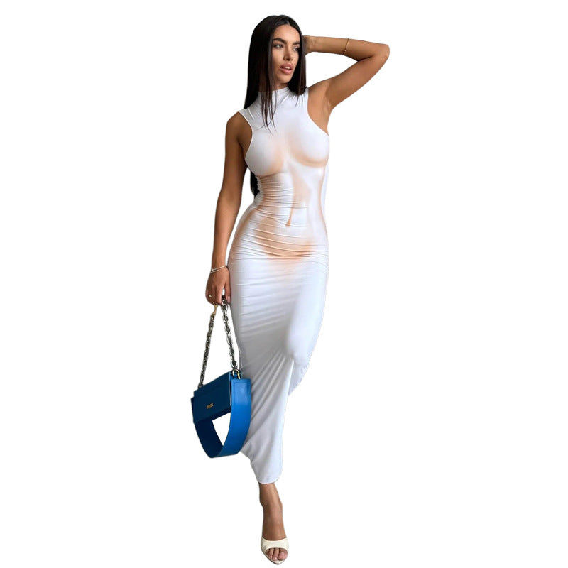 Damen Elegantes, figurbetontes Abendkleid mit hohem Kragen und transparentem Stoff Echo Archiv