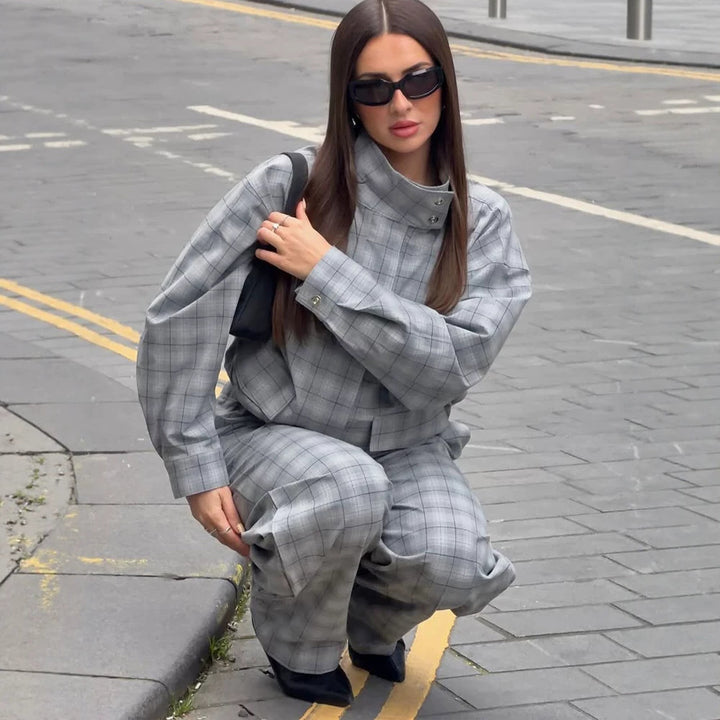 Damen Oversize Karo-Zweiteiler aus Tailormix mit Stehkragen Echoarchiv