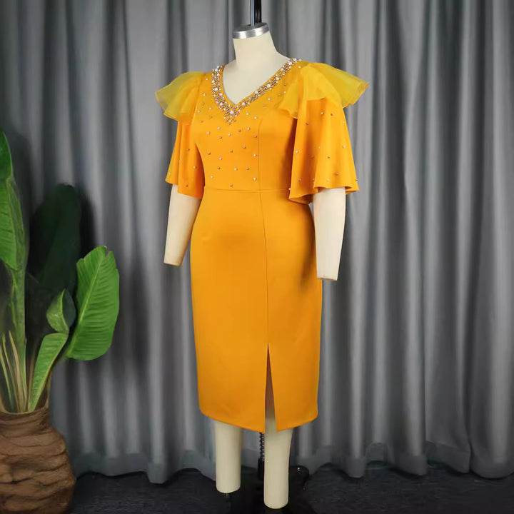 Damen Elegantes Cocktailkleid mit funkelnden Applikationen Echo Archiv