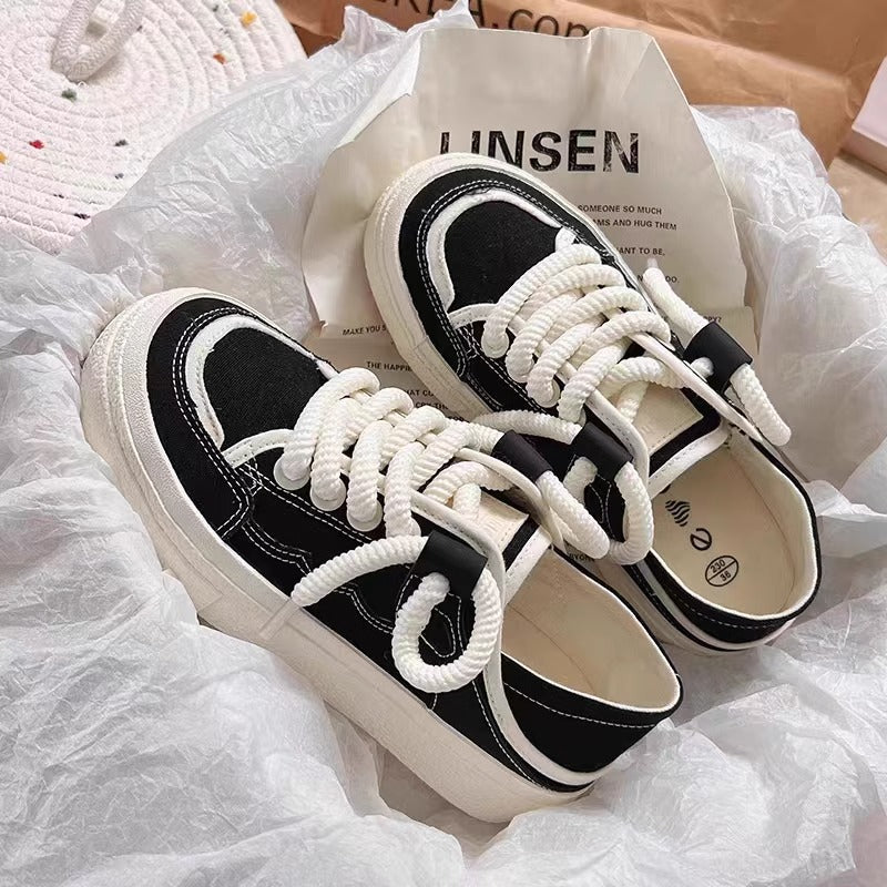 Damen Sportliche Sneakers im minimalistischen Design mit komfortabler Gummisohle Echo Archiv