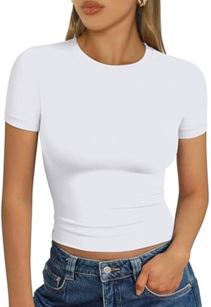 Damen figurbetontes Kurzarmshirt aus elastischem Material Echo Archiv