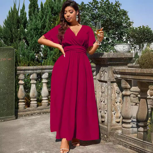 Damen Maxikleid mit tiefem V-Ausschnitt und tailliertem Schnitt Echo Archiv