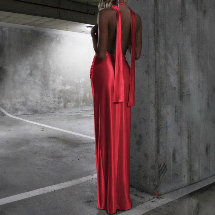 Damen Elegantes Kleid mit tiefem V-Ausschnitt und hohem Schlitz Echo Archiv