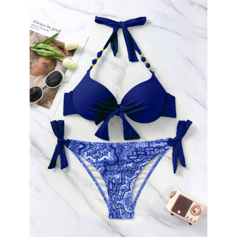 Damen Bikini-Set mit modischen Bindebändern und herausgearbeitetem Muster Echo Archiv