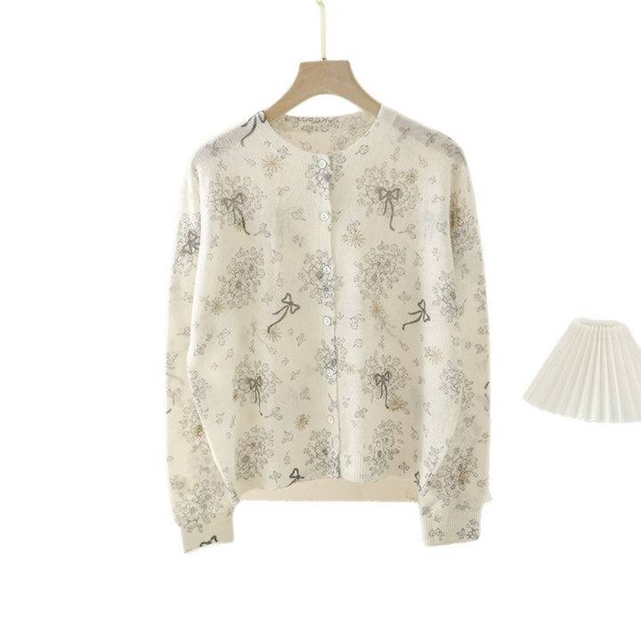 Damen Feiner Knopfcardigan mit zartem Blumen‑Sketchprint und Rundhalsausschnitt Echo Archiv