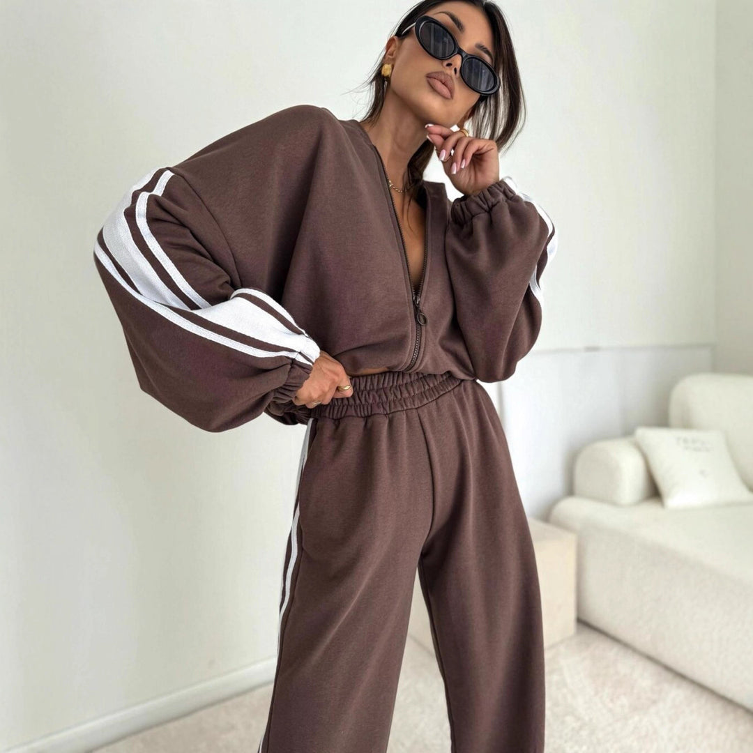 Damen cropped Zip-Hoodie mit voluminösen Ballonärmeln und High-Waist Relaxhose im sportlichen Seitenstreifen-Design – Auréline