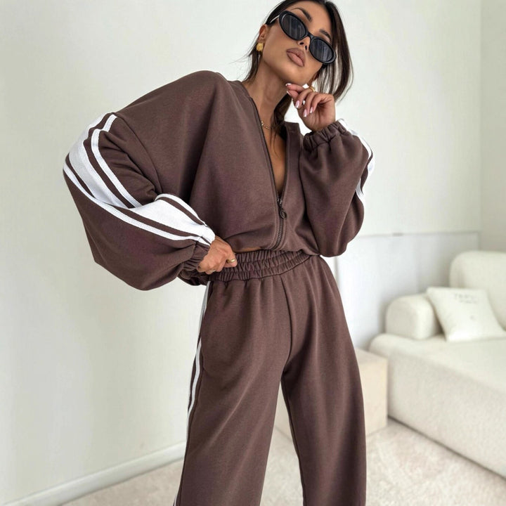 Damen cropped Zip-Hoodie mit voluminösen Ballonärmeln und High-Waist Relaxhose im sportlichen Seitenstreifen-Design – Auréline