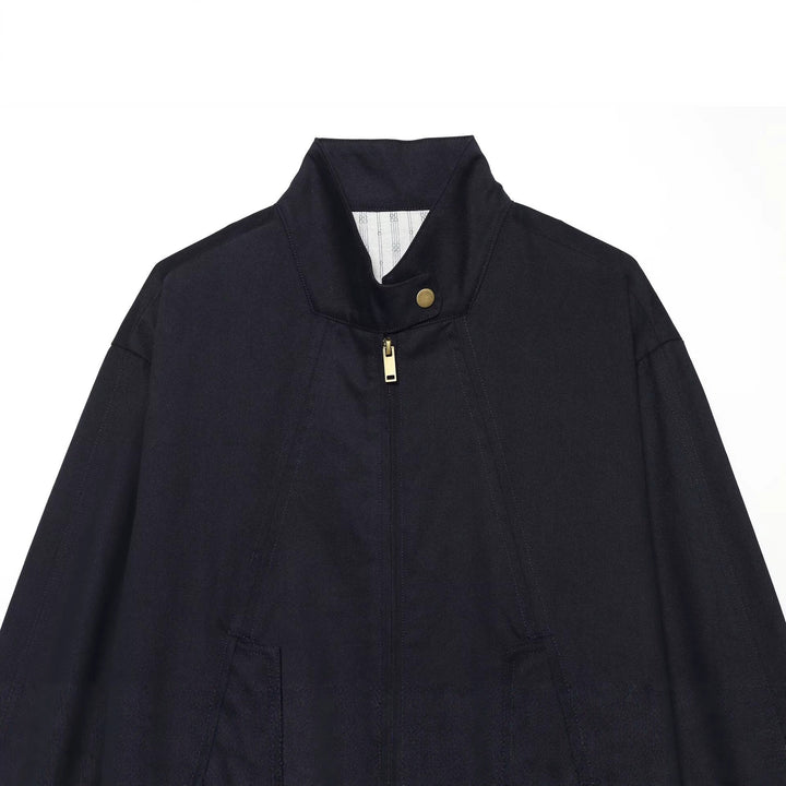 Damen Kurzer Boxy‑Blouson mit Stehkragen, aufgesetzten Pattentaschen und goldfarbenen Details Echo Archiv