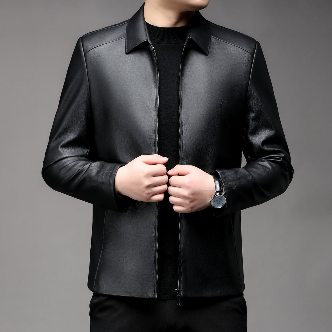 Herren Glatte Kunstleder-Zipjacke mit Hemdkragen und schlanker Silhouette Echoarchiv