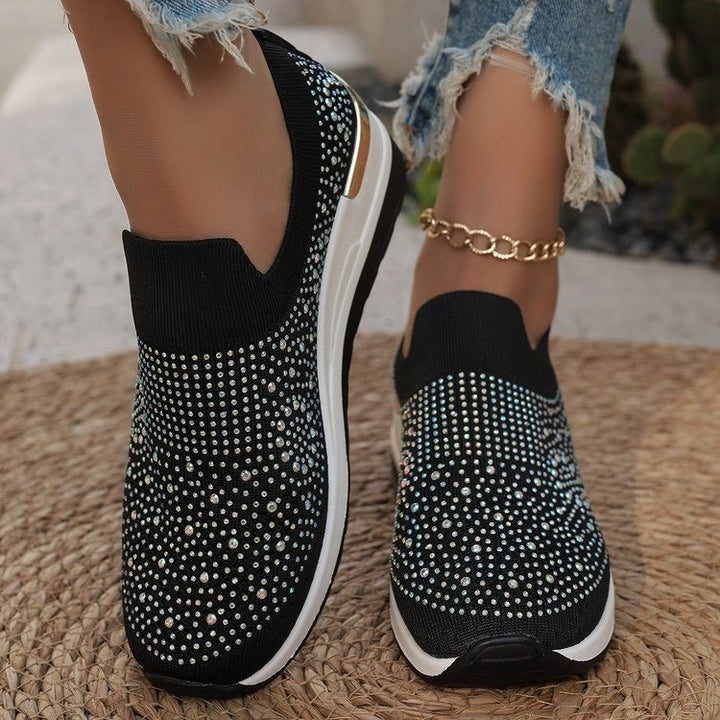 Damen  Strick Slip-On Sneaker mit funkelndem Strassbesatz, elastischem Einstieg und dämpfender Plateausohle Echo Archiv