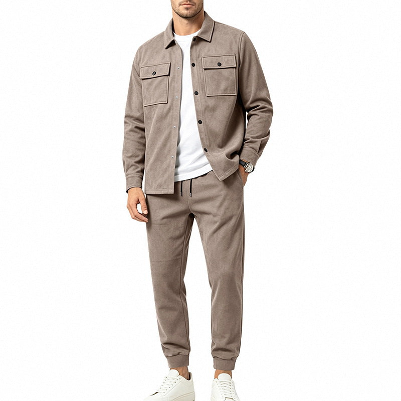 Herren Modernes Overshirt- und Jogginghosen-Set aus Mikrofleece mit Brustklappen Echoarchiv