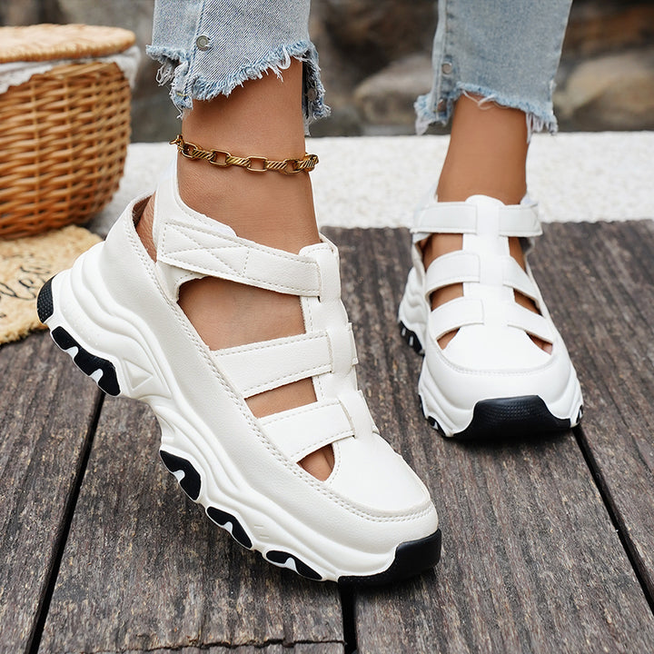 Damen  sportive Plateau-Sandalette im Sneakerstil mit verstellbaren Riemen und dämpfender EVA-Sohle Echo Archiv