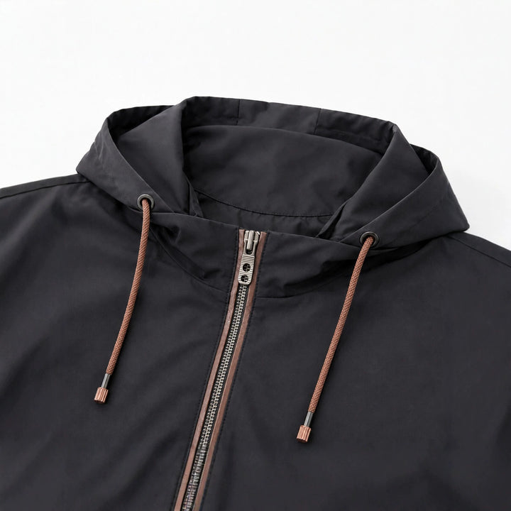 Herren Leichte Softshell‑Hoodiejacke mit wasserabweisender Außenlage, Lederapplikationen und Reißverschlusstaschen Echo Archiv