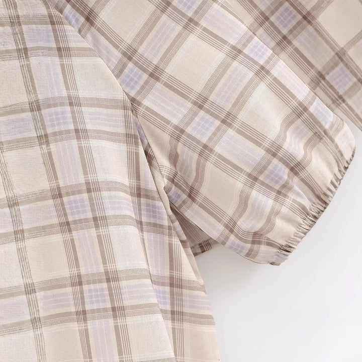 Damen Cropped Cape-Bluse mit Oversize-Ärmeln und hohem Stehkragen Echoarchiv