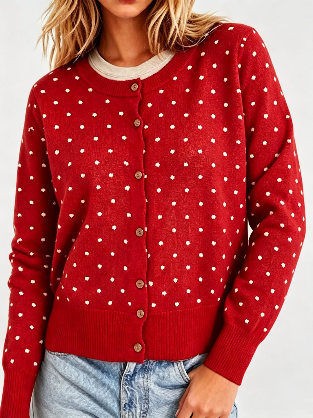 Damen Gepunktete Feinstrick-Cardigan mit Rundhals und Rippbündchen – Veloura