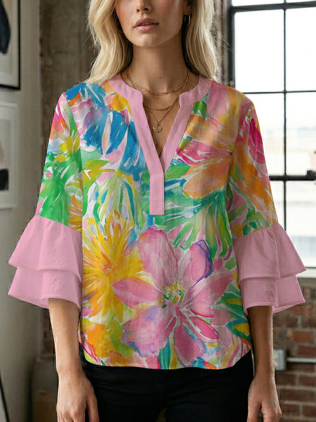 Damen Bluse mit voluminösen Rüschenärmeln und floralem Muster Echo Archiv