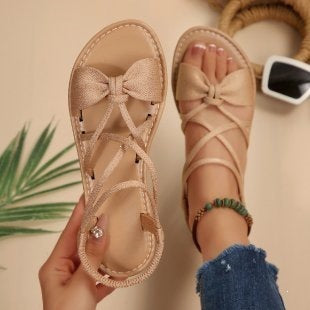 Damen Zarte Römersandalen mit Schleifen-Detail und verstellbaren Schnürriemen Echo Archiv