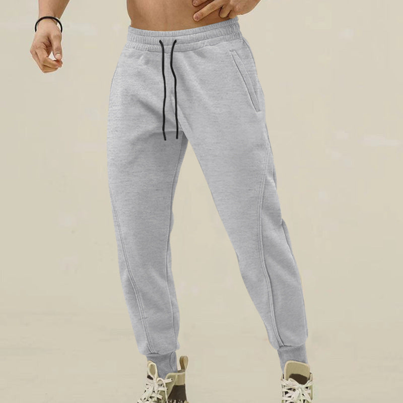 Herren bequeme Sporthose mit regulierbarem Bund und seitlichen Taschen Echoarchiv
