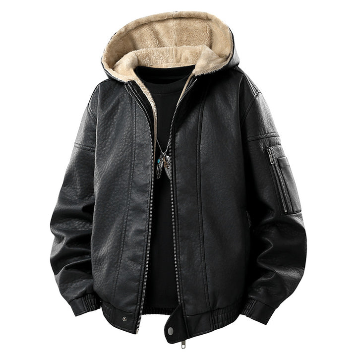 Herren Kunstleder-Bomberjacke mit Teddyfutter, Kapuze und Utility-Ärmeltasche Echo Archiv