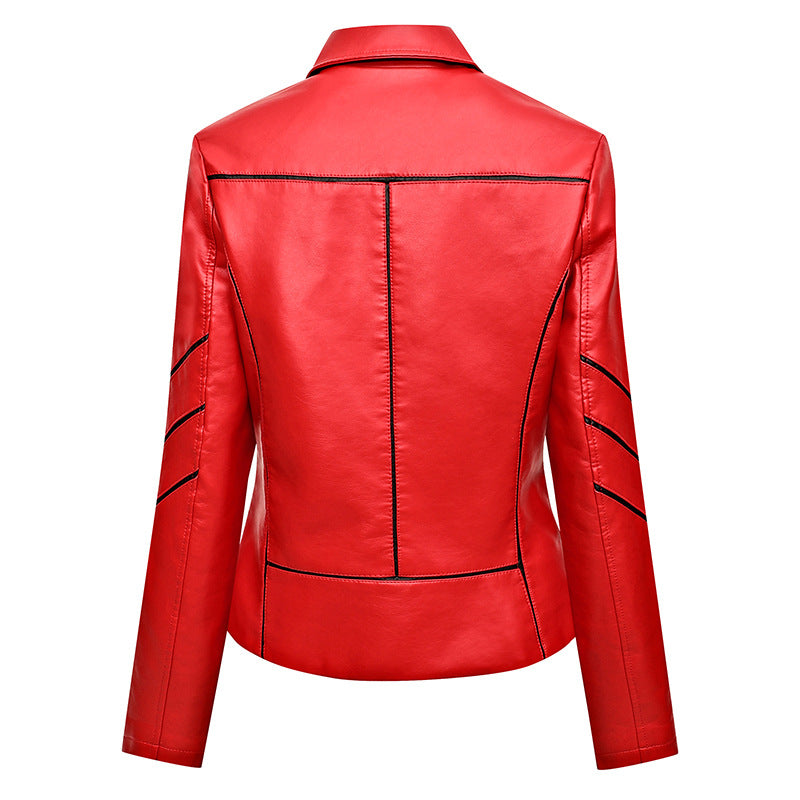Damen Bikerjacke aus Kunstleder mit asymmetrischen Ziernähten und tailliertem Schnitt Echoarchiv