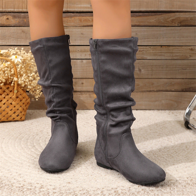 Damen Slouch-Stiefel mit flachem Absatz, seitlichem Reißverschluss und weichem Velours – Lioré