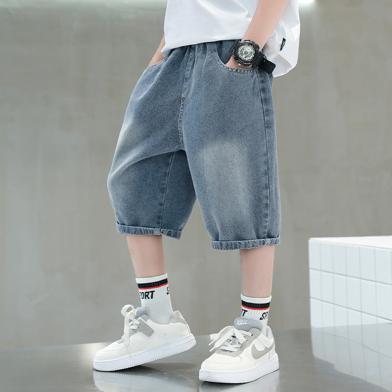 Jungen lässige Denim-Shorts mit exklusivem Stickdesign Echo Archiv