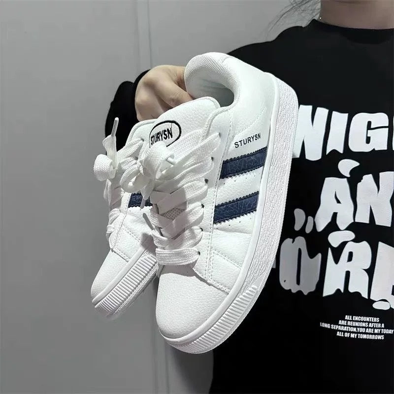 Damen Sportliche Sneaker mit klassischem Streifendesign Echo Archiv