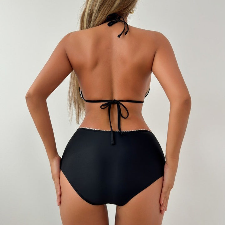 Damen Hochgeschnittener Bikini mit feinen Details Echo Archiv