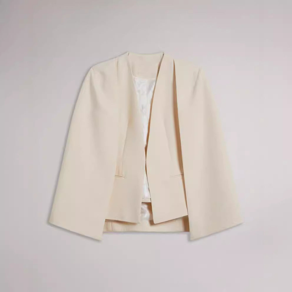 Damen kimonoinspirierter Cape‑Blazer im fließenden Tailoring‑Look Echoarchiv