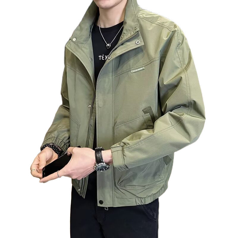Herren leichte Übergangsjacke mit praktischem Reißverschluss und stylischem Stehkragen Echoarchiv