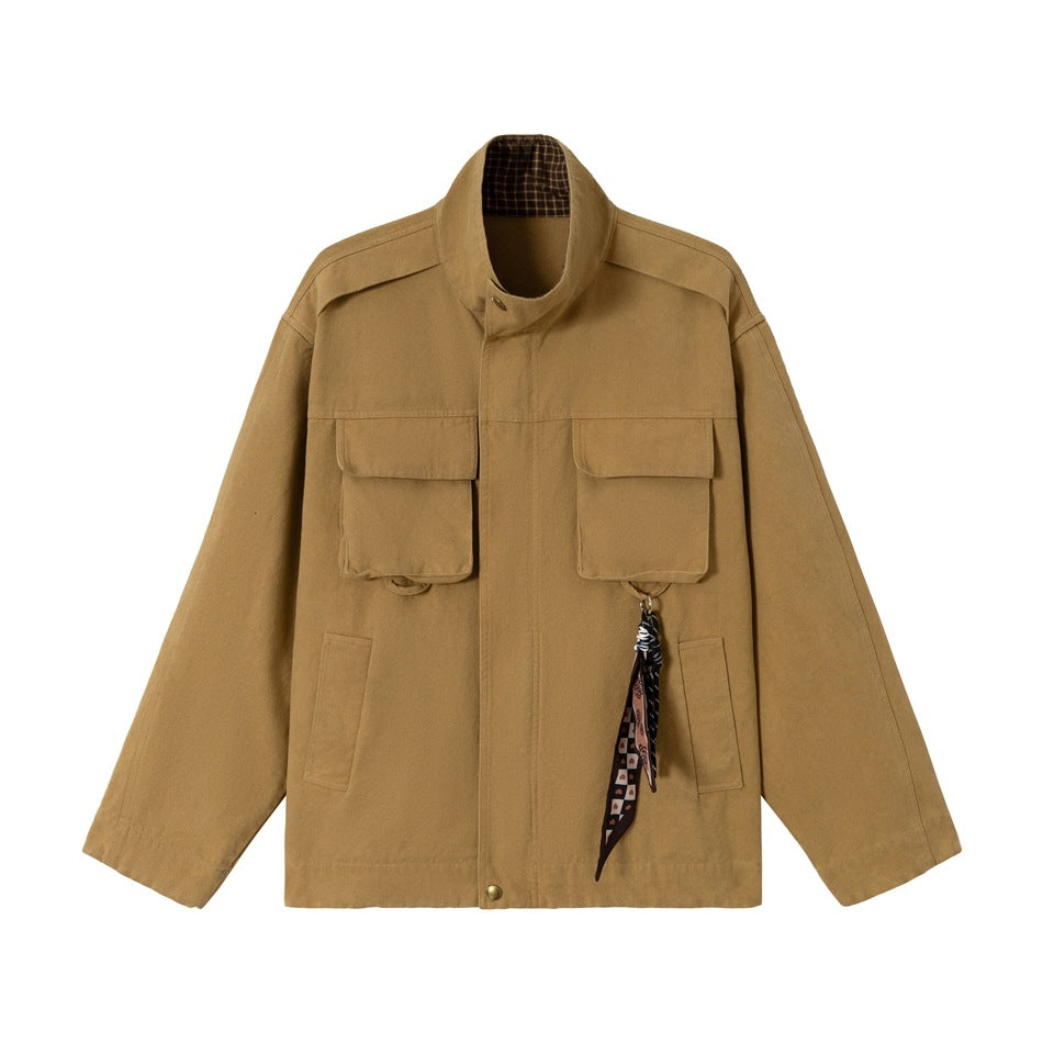 Herren Kurz geschnittene robuste Fieldjacke aus Baumwollcanvas mit Stehkragen und aufgesetzten Taschen Echoarchiv