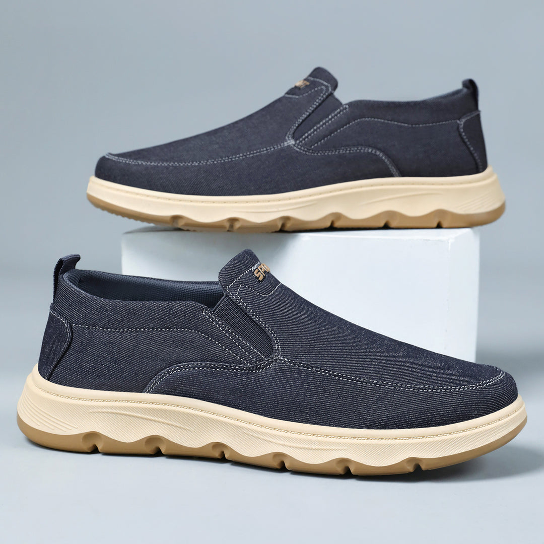 Herren nan leichter Slip-On Canvas-Sneaker mit elastischem Einstieg, gepolsterter Innensohle und profiliert rutschfester Gummilaufsohle Echo Archiv