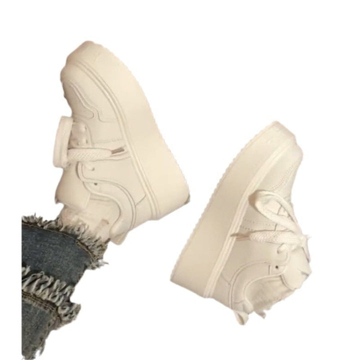 Damen Chunky Sneakers mit stabiler Plateau-Sohle und atmungsaktivem Obermaterial Echo Archiv