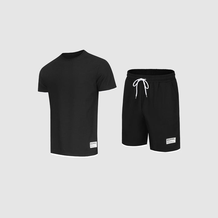 Herren stylisches Freizeit-Set mit kontrastierenden Details Echoarchiv
