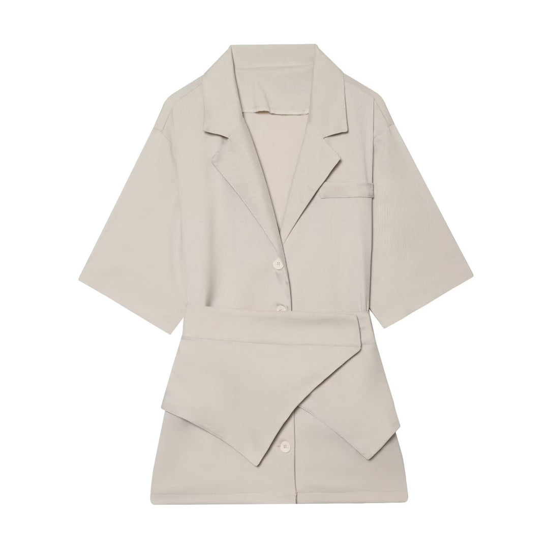 Damen Kurzblazer mit Taillengürtel und asymmetrischer Lagenfront Echo Archiv