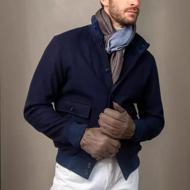 Herren elegante Utilityjacke mit praktischen Taschen und modischem Schnitt Echoarchiv