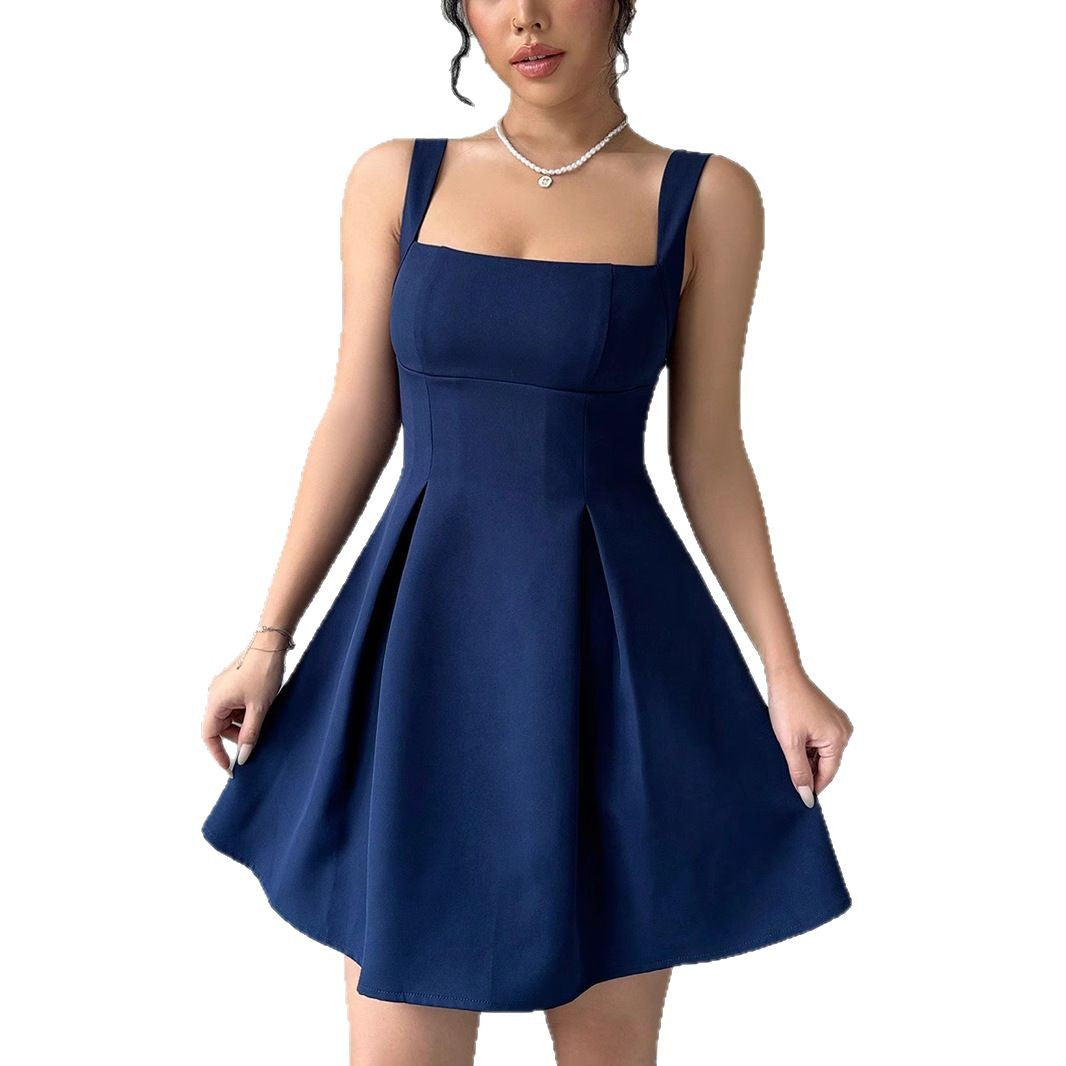 Damen Ballkleid mit quadratischem Ausschnitt und schwingendem Rock Echo Archiv