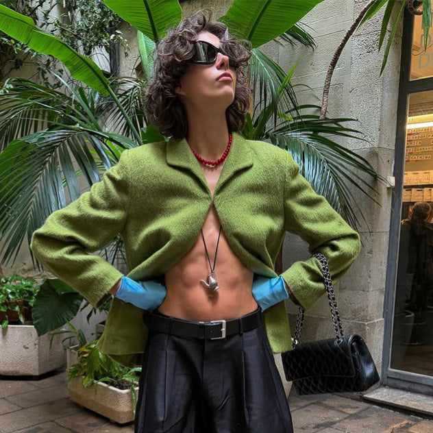 Damen Kurzblazer aus strukturiertem Bouclé mit kastiger Silhouette Echoarchiv